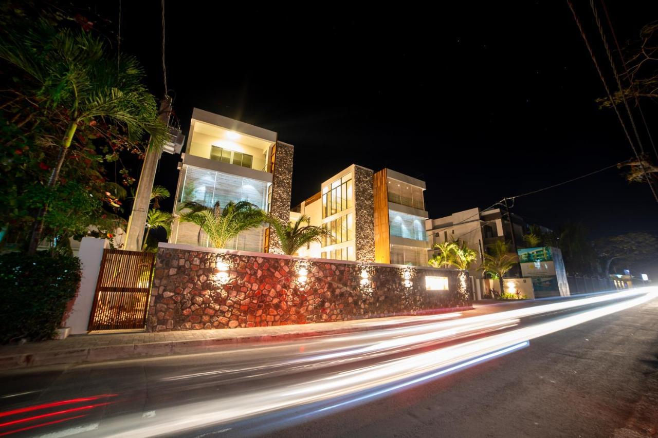 One Bay Residence - Apartment 2 - Apartment In Pereybere Pereybere Beach Exterior photo