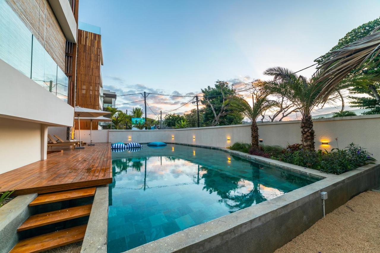 One Bay Residence - Apartment 2 - Apartment In Pereybere Pereybere Beach Exterior photo